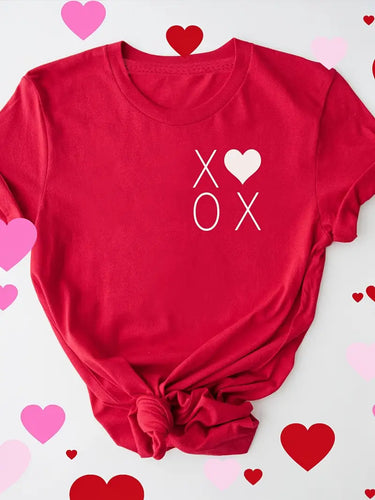 Valentine's Day T-Shirt Curvy