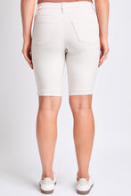 Winnie Hyper-Stretch Pull On Bermuda Shorts