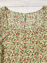 Blakely Rose Floral Top