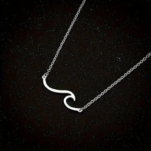 Feel the Wave Necklace