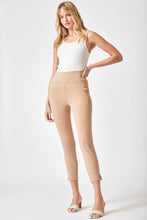 Dear Scarlett Magic Riley Crop Pant