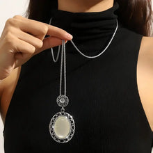 Niola Necklace